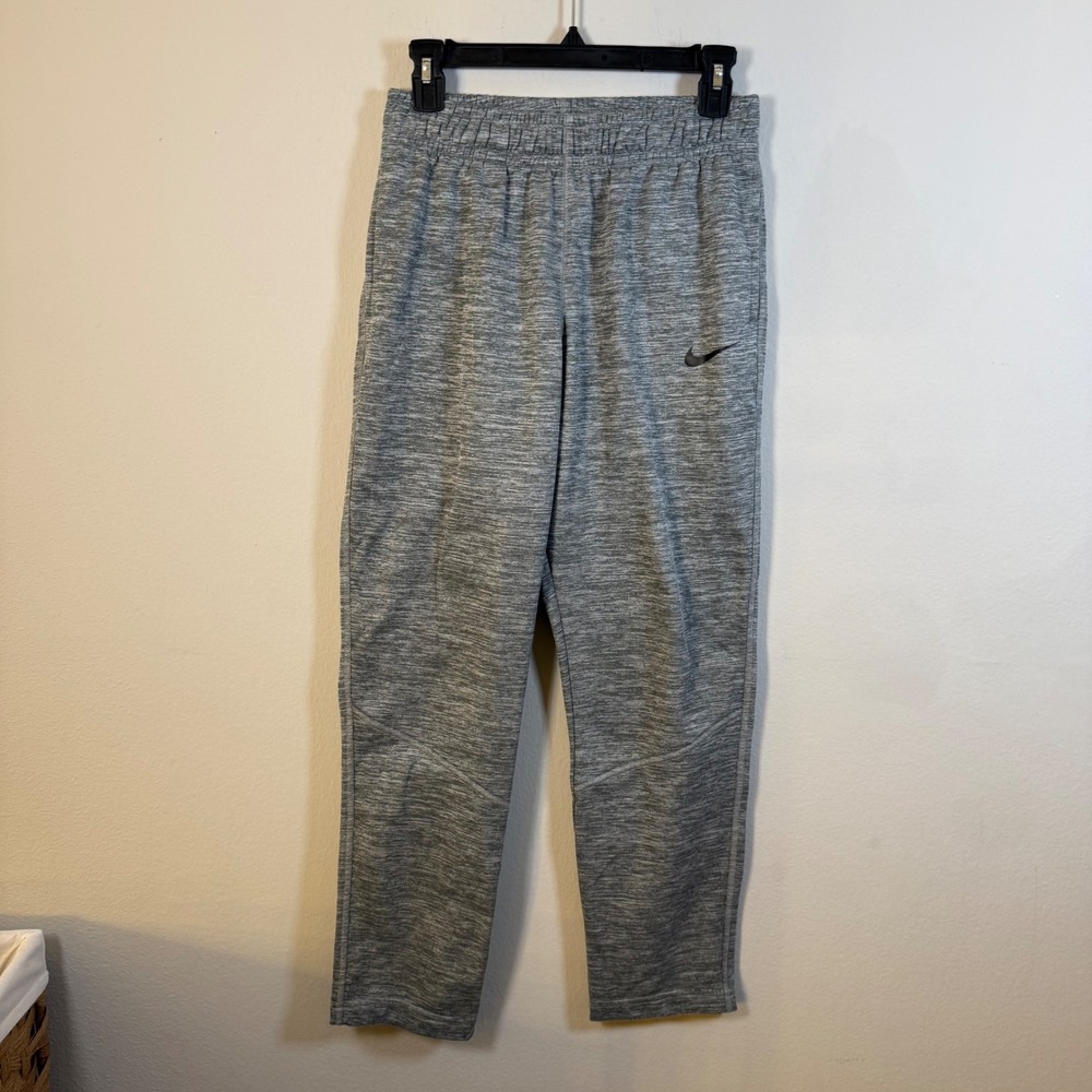 Nike Therma-FIT Boys‎ XL Heather Grey Space Dye Training Pants Joggers